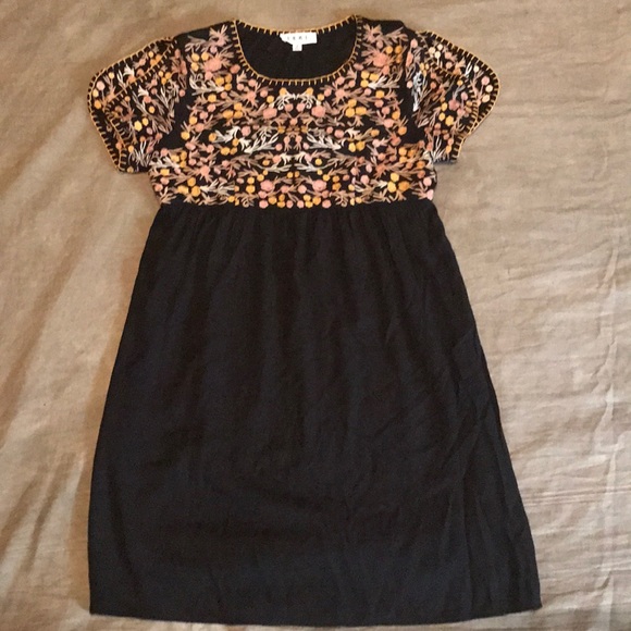THML Dresses & Skirts - THML black dress w/Beautiful embroidery stitching
